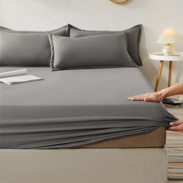 100% Cotton Fitted Bed Sheet Solid Color Mattress Cover Skin-friendly Fabric Bedspread Mattress Protector - Image 3