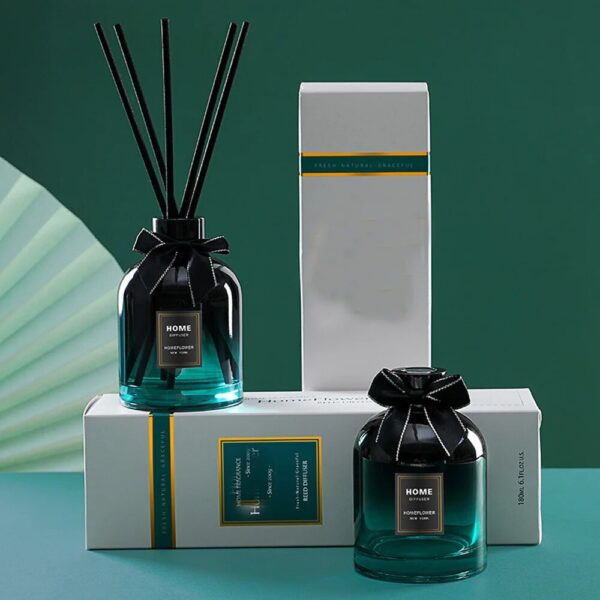 200ml empty glass diffuser bottle&Aromatherapy glass bottle include black alumite circle and plastic lids and label and bowknot - Image 2