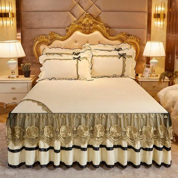 Beige Thicken Crystal Velvet Lace Embroidered Bed Skirt Bedspread Pillowcases Soft Thicken Queen King Mattress Cover Set