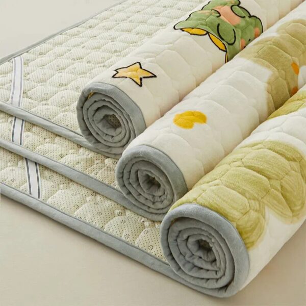 Cute Milk Velvet Cartoon Mattress Foldable Soft Bed Sheet Fall Winter Warm Student Dormitory Bedroom Quilted Thin Queen Mattress - Image 3
