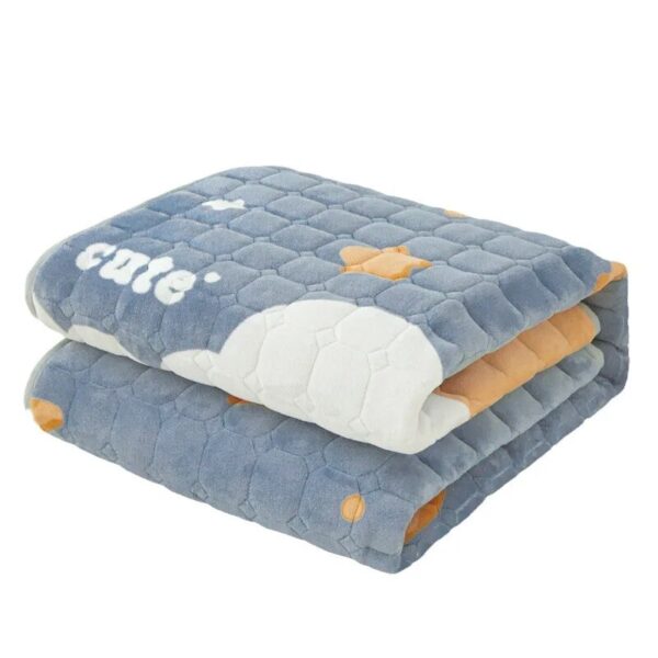 Cute Milk Velvet Cartoon Mattress Foldable Soft Bed Sheet Fall Winter Warm Student Dormitory Bedroom Quilted Thin Queen Mattress - Image 6