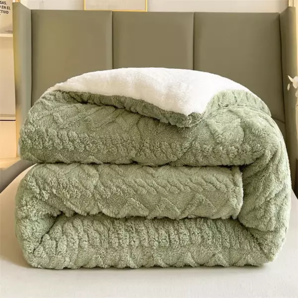 New Super Thick Winter Warm Blanket for Bed Artificial Lamb Cashmere Weighted Blankets Soft Comfortable Warmth Quilt Comforter - Image 5