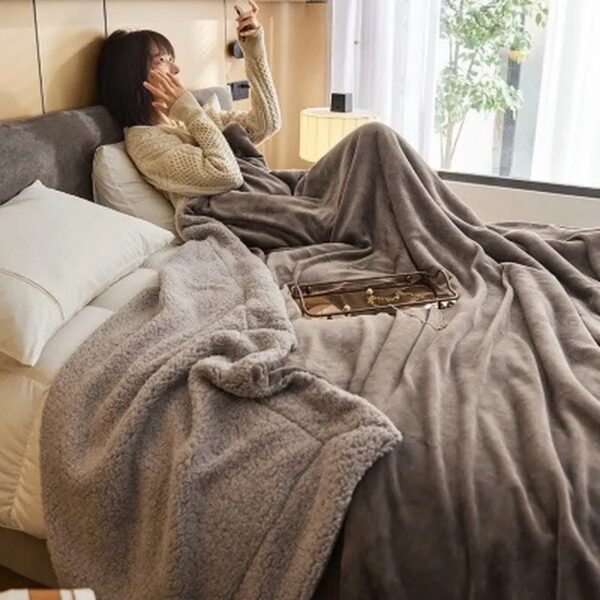 Soft Blanket Quilt Lamb Wool Double Layer Thick Warm Blanket Coral Fleece Blanket Throw Blankets for Beds Winter - Image 5