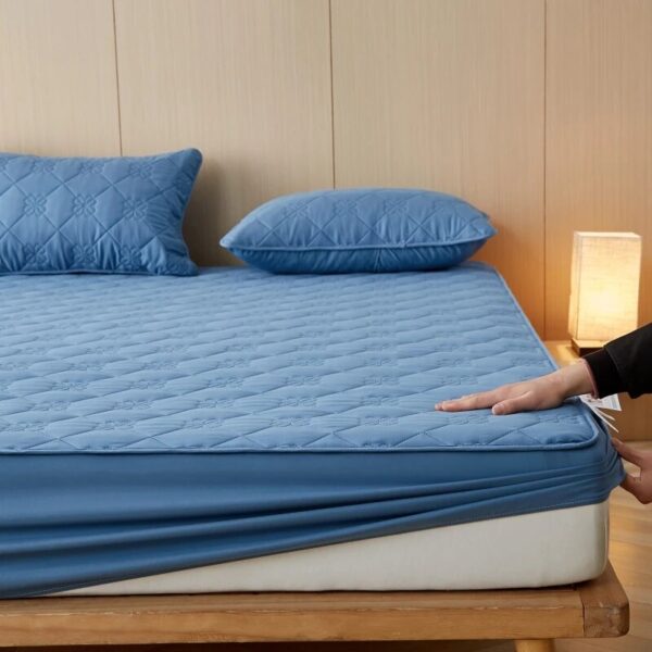 Waterproof Fitted Sheet Quilted Mattress Protcetor Breathable Plain Color Mattress Cover and Bedspread 140*200 160*200 - Image 3